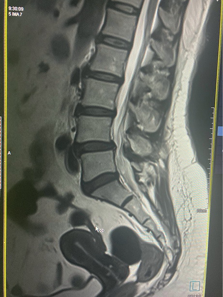 Изображение на обложке